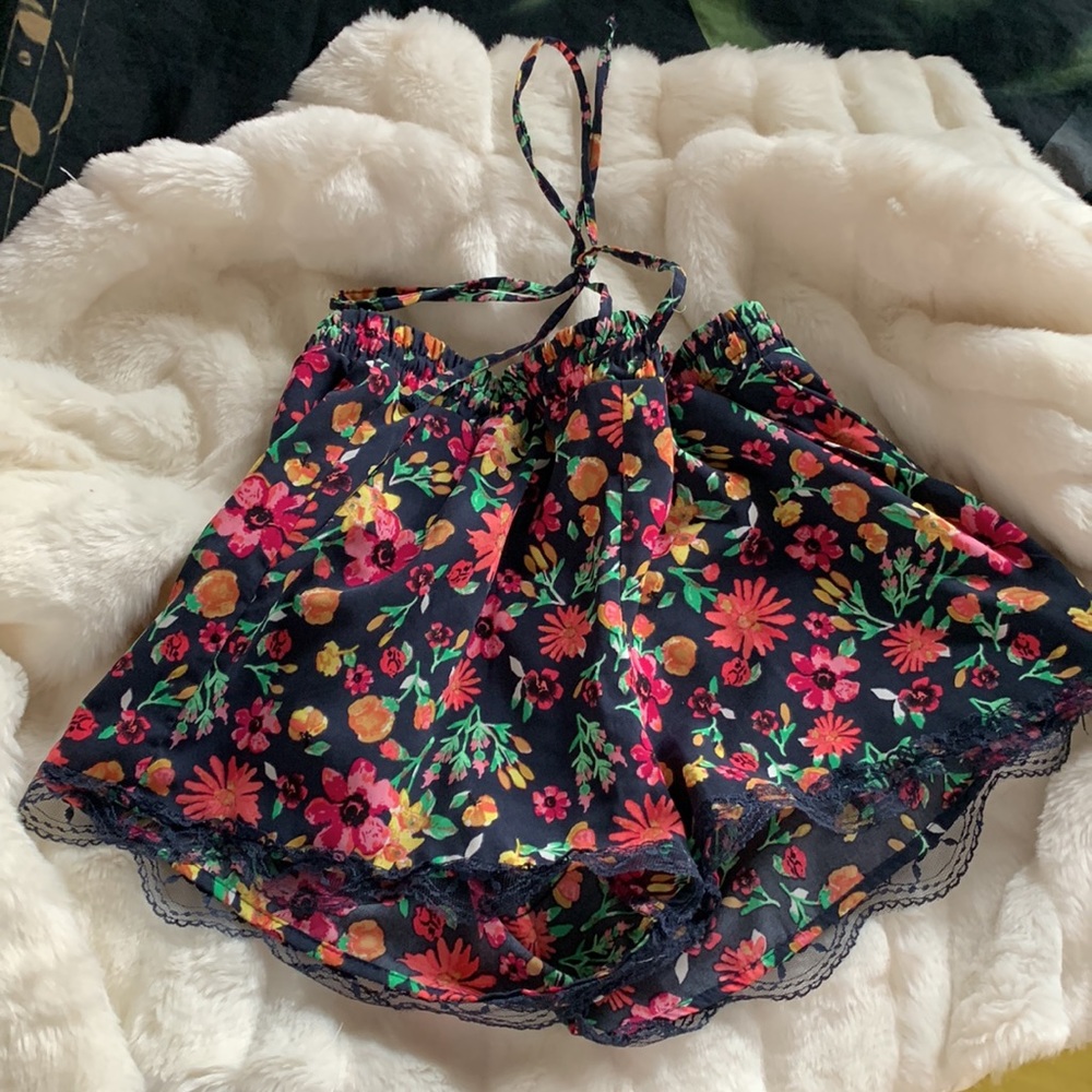 Black lace orange floral shorts with pockets drawstring waist y2k M
